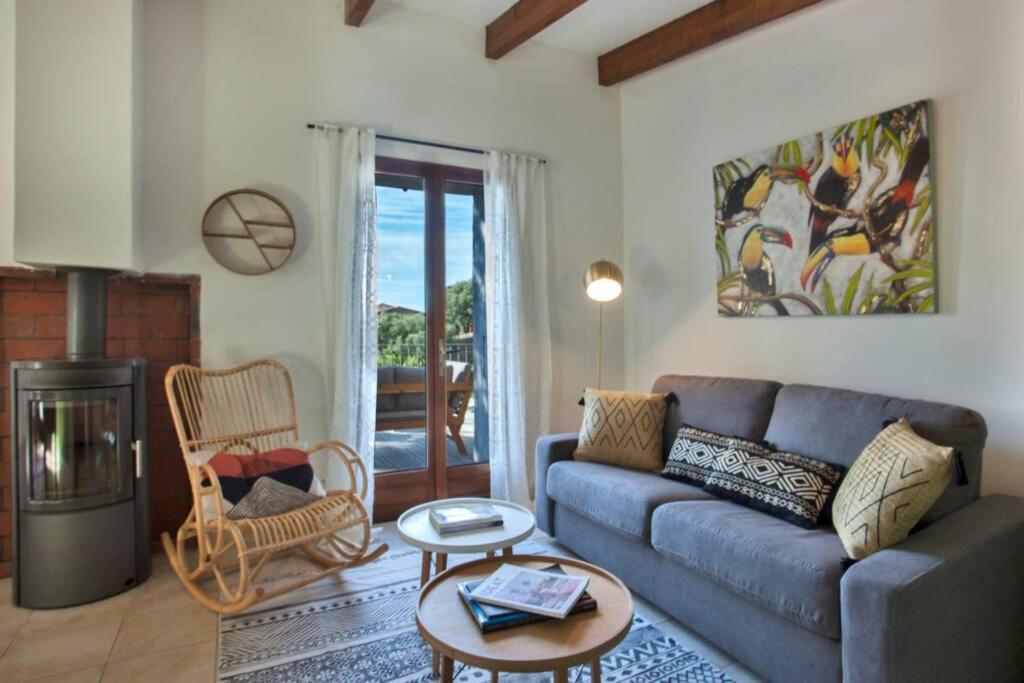 Villa bodri, maison en pierre avec vue mer et piscine chauffée LʼÎle-Rousse Esterno foto