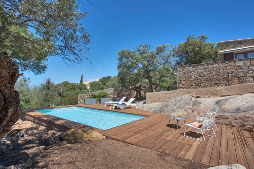 Villa bodri, maison en pierre avec vue mer et piscine chauffée LʼÎle-Rousse Esterno foto