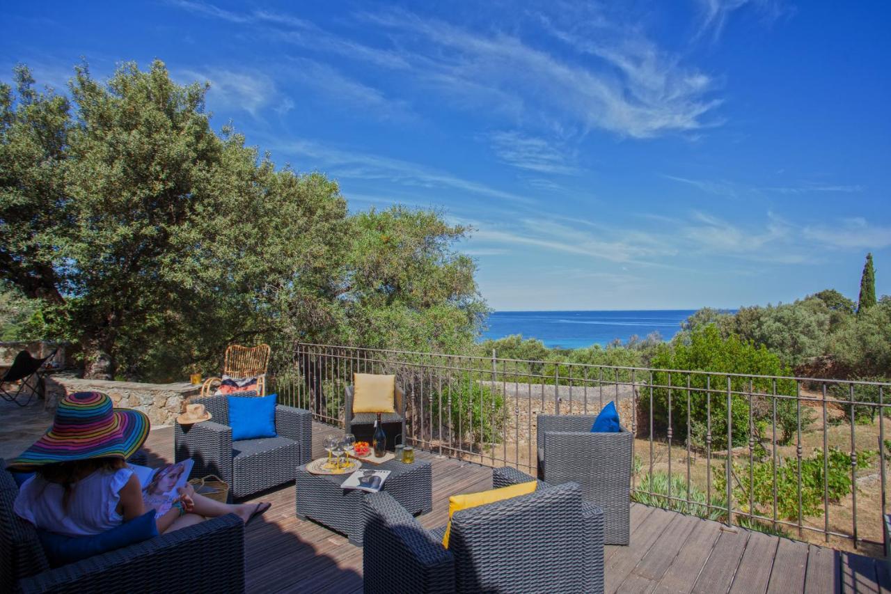 Villa bodri, maison en pierre avec vue mer et piscine chauffée LʼÎle-Rousse Esterno foto